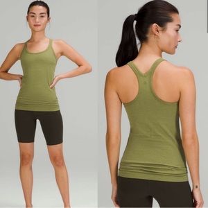 NWOT Lululemon tank! (4)